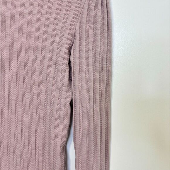 Free People Party In The Back Barely Lilac Open Tie Back Purple T-Shirt Top Smal - Picture 5 of 12